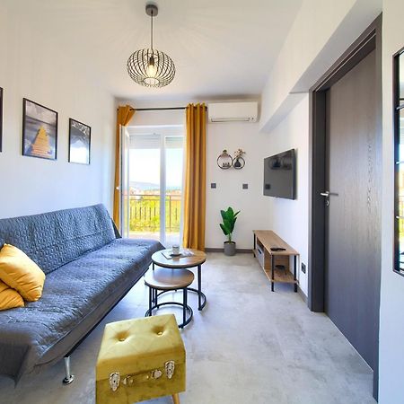 Apartment Lela Krk Town Buitenkant foto