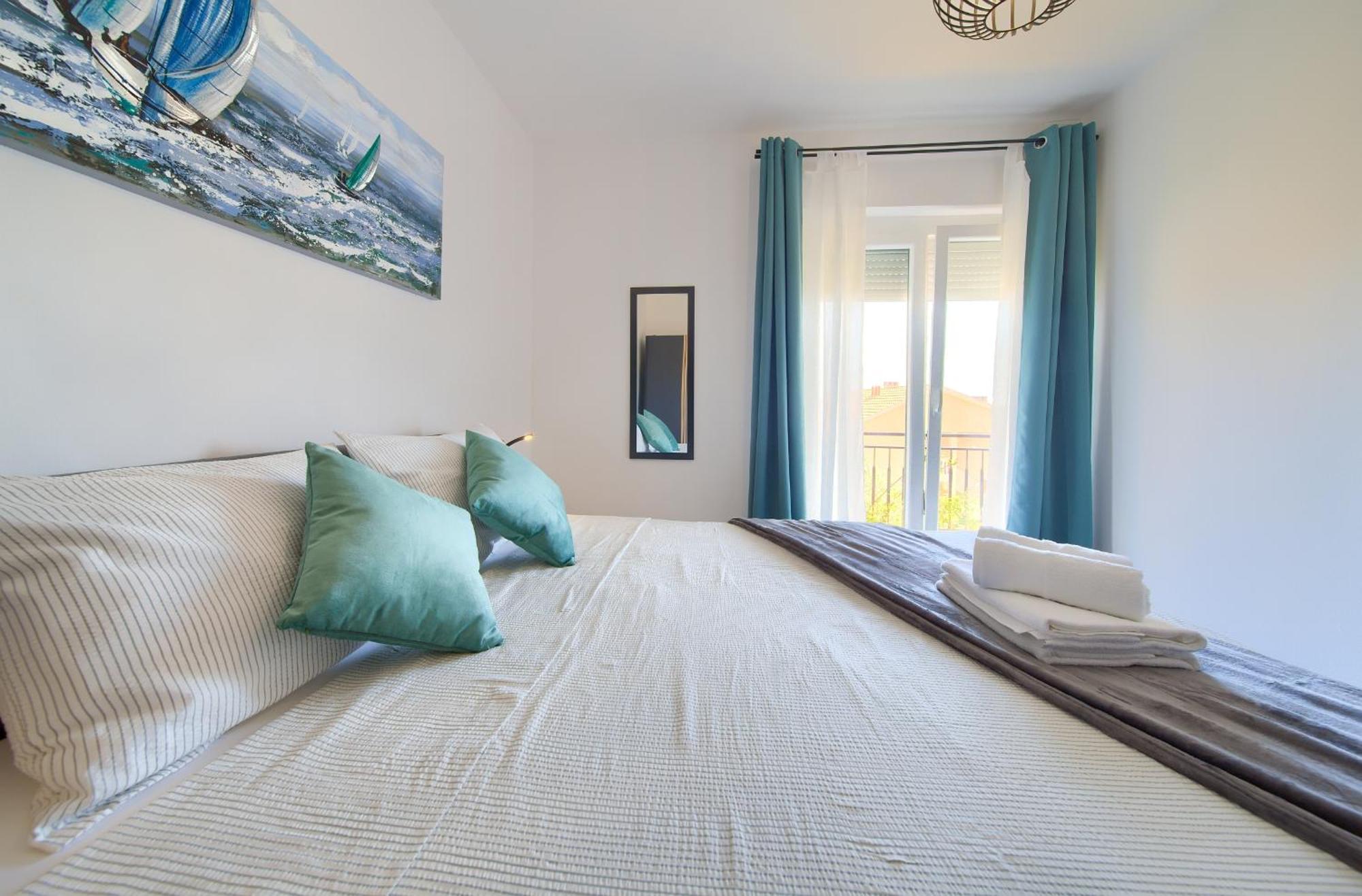 Apartment Lela Krk Town Buitenkant foto